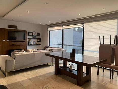 Departamento EN VENTA en colonia Jardín, a una cuadra de Av. Carranza