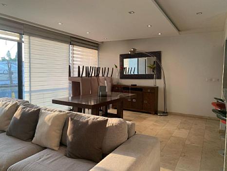 Departamento EN VENTA en colonia Jardín, a una cuadra de Av. Carranza