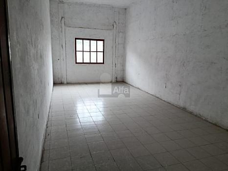 Bodega con casa habitación en la Col. Petrolera. Córdoba