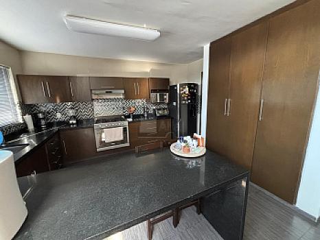 Casa Equipada en Venta en Exclusivo Residencial Punta Tiburón