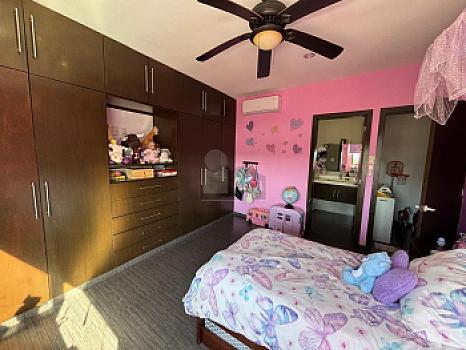 Casa Equipada en Venta en Exclusivo Residencial Punta Tiburón