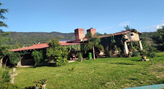 Finca en Venta (casa ecológica), cerca de Morelia, Mich.