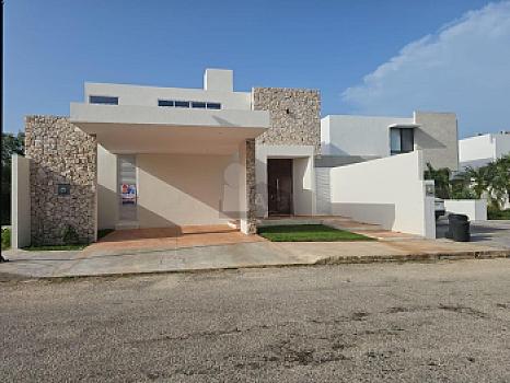 Casa en Venta Cholul, Mérida, Yucatán.