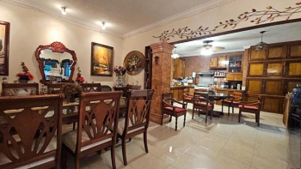 Casa en venta en esquina en Chichi Suárez, Mérida, Yucatán
