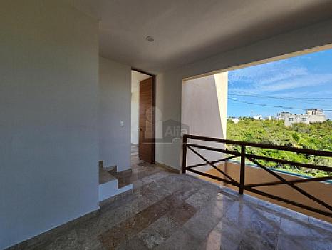 TownHouse de 3 recamaras, Rooftop, Piscina, a metros de la playa San Benito.