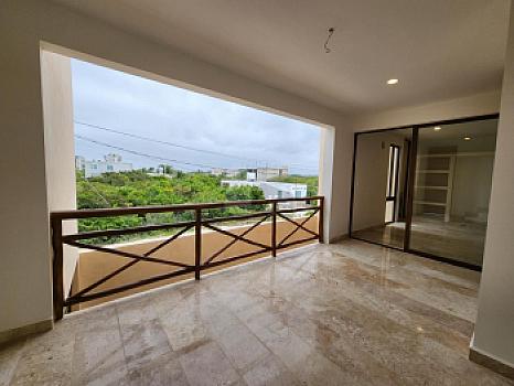 TownHouse de 3 recamaras, Rooftop, Piscina, a metros de la playa San Benito.