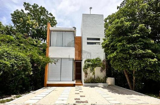 House for sale in Fraccionamiento Aldea Kiin, Puerto Morelos, Quintana Roo