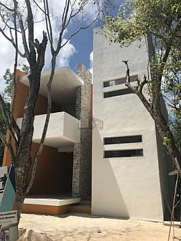 Casa en venta en Fraccionamiento Aldea Kiin, Puerto Morelos, Quintana Roo