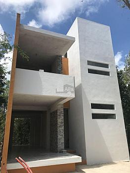 Casa en venta en Fraccionamiento Aldea Kiin, Puerto Morelos, Quintana Roo