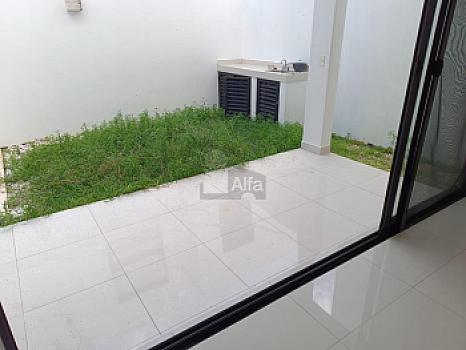 House for Rent 4 bdrms, 4 bathrooms and maid's room in Residencial AQUA, Cancun Quintana Roo, SMZ-330