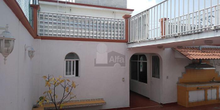Casa en Venta en Santiago Cuautlalpan, Texcoco, Estado de México.
