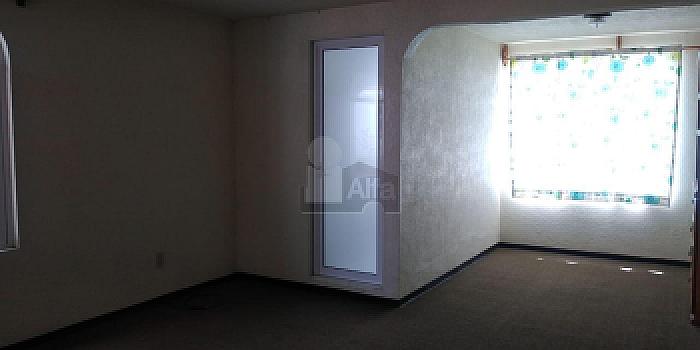 Casa en Venta en Santiago Cuautlalpan, Texcoco, Estado de México.