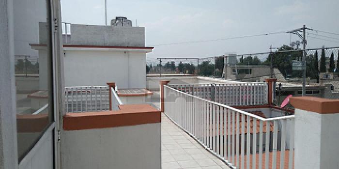 Casa en Venta en Santiago Cuautlalpan, Texcoco, Estado de México.