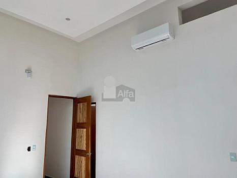 Casa en Venta y/o Renta en Residencial Villa Magna 5recs y 5 baños completos, Cancun QR