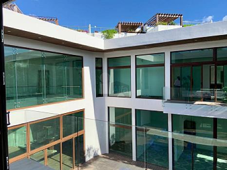 Casa en Venta y/o Renta en Residencial Villa Magna 5recs y 5 baños completos, Cancun QR