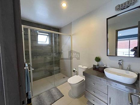 Moderna casa en venta en Metepec cerca del Parque Bicentenario, Metepec
