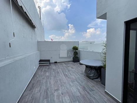 Moderna casa en venta en Metepec cerca del Parque Bicentenario, Metepec