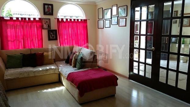 Venta de casa en Metepec,  casa de dos niveles ubicada en Privada