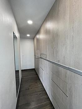 Casa en venta  con escalinata expuesta en Condado del Valle, con fácil acceso a CDMX
