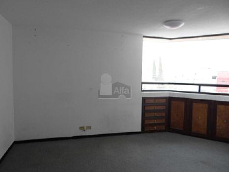 Oficina comercial en en renta Col.  Anzures, Puebla.