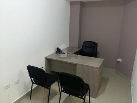 Oficina comercial en rent en Haciendas del Valle I, Chihuahua, Chihuahua