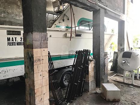 Terreno con construcción en VENTA SMZ 65 Cancun Quintana Roo REHOYADA Av Lopez Portillo y calle 13N