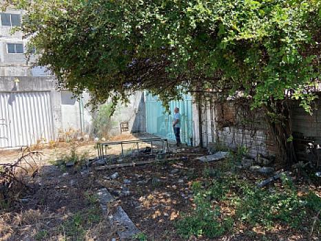 Terreno con construcción en VENTA SMZ 65 Cancun Quintana Roo REHOYADA Av Lopez Portillo y calle 13N