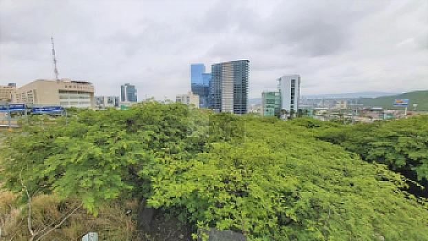 Terreno inversión comercial en venta en Centro Sur, Querétaro.
