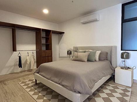 Departamento 1 recamara, 1er nivel, amenidades, en Montebello, Mérida. (single plus)