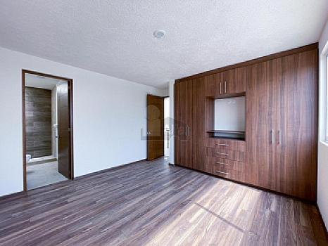 Casa en venta ubicada a 1 cuadra de Av. Tecnológico en Metepec