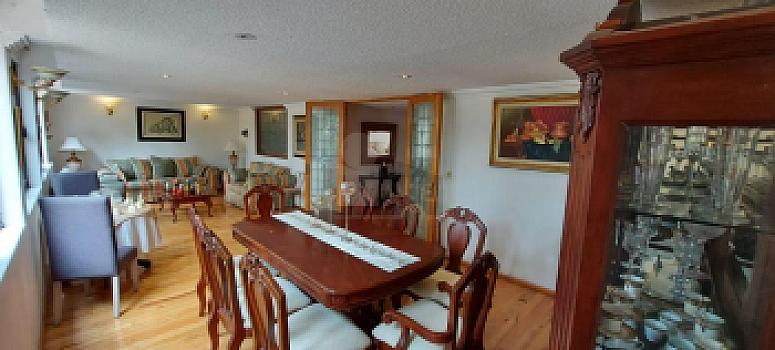 CASA EN LOMAS DE LA HERRADURA
