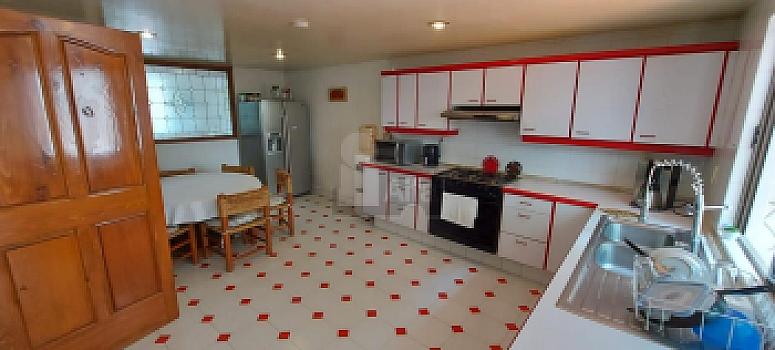 CASA EN LOMAS DE LA HERRADURA