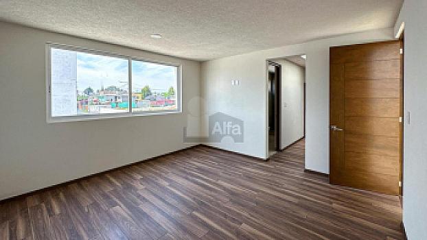Residencia nueva a una cuadra de Av. Tecnológico en Metepec