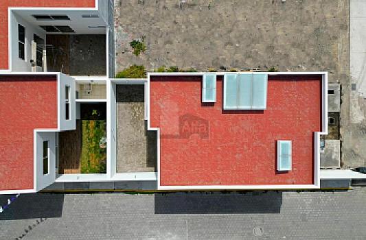 Residencia nueva a una cuadra de Av. Tecnológico en Metepec