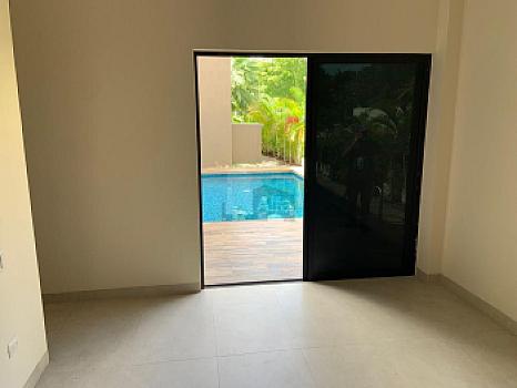 House for Sale Lagos del Sol Residencial with 4 bedrooms, 1 office and 4.5 bathrooms, Cancún Quintana Roo