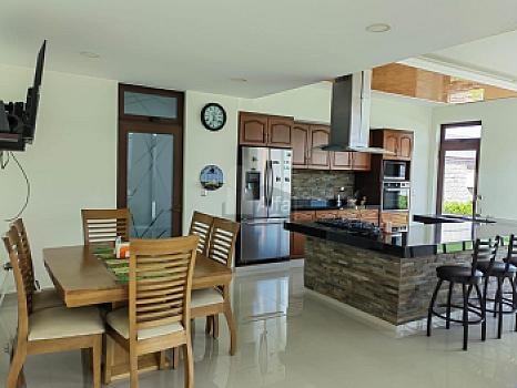 Casa en venta en El Refugio Tlacotepec