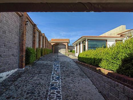 Casa en venta en El Refugio Tlacotepec