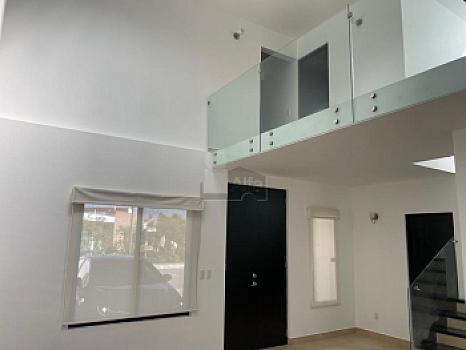 Casa en venta de 4 habitaciones en Cumbres del Lago, Juriquilla, Queretaro