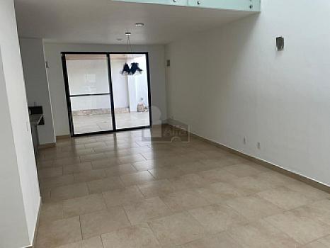 Casa en venta de 4 habitaciones en Cumbres del Lago, Juriquilla, Queretaro