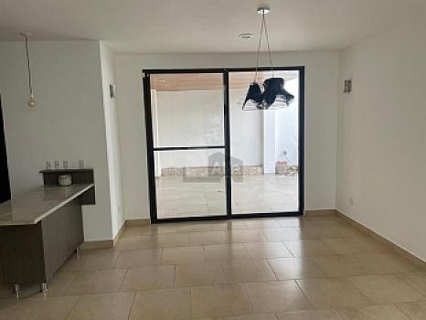 Casa en venta de 4 habitaciones en Cumbres del Lago, Juriquilla, Queretaro