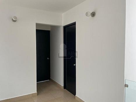 Casa en venta de 4 habitaciones en Cumbres del Lago, Juriquilla, Queretaro