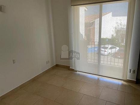 Casa en venta de 4 habitaciones en Cumbres del Lago, Juriquilla, Queretaro