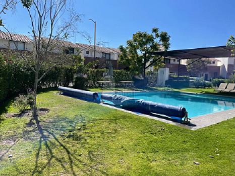 Casa en venta de 4 habitaciones en Cumbres del Lago, Juriquilla, Queretaro