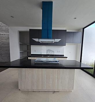 Casa en Venta al Sur de la Ciudad en San Nicolas Premier 