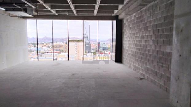 Oficina en Renta Ciudad Chihuahua Torre Azenzo.