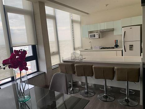 Departamento en Venta amueblado en Torres Adamant, av. Campanario, Querétaro