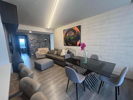 Departamento en Venta amueblado en Torres Adamant, av. Campanario, Querétaro