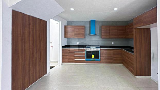 Casa en venta con habitación en planta baja a 2min de  Av. Tecnológico