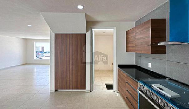 Casa en venta con habitación en planta baja a 2min de  Av. Tecnológico