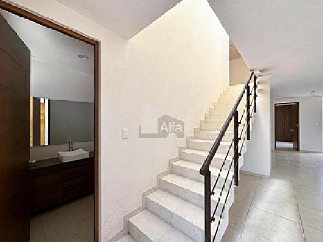 Casa en venta con habitación en planta baja a 2min de  Av. Tecnológico
